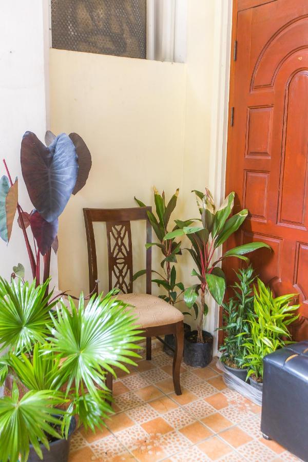 The Little Siri Hotel Chiang Mai Luaran gambar