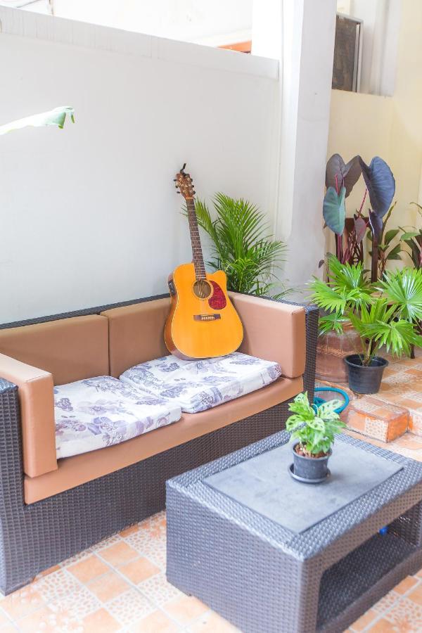 The Little Siri Hotel Chiang Mai Luaran gambar