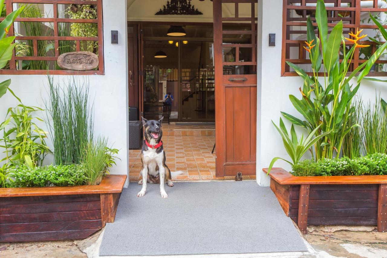 The Little Siri Hotel Chiang Mai Luaran gambar